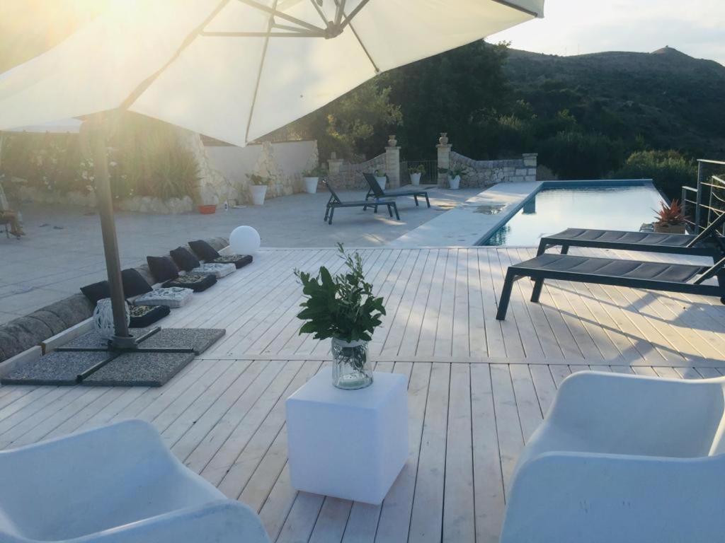 Villa Meriem Noto Buitenkant foto