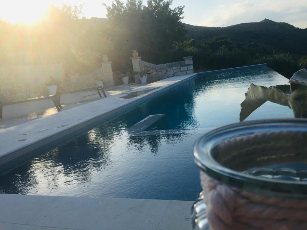 Villa Meriem Noto Buitenkant foto