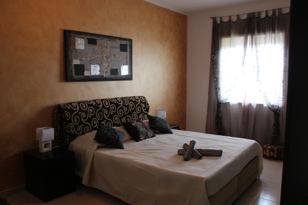 Villa Meriem Noto Kamer foto